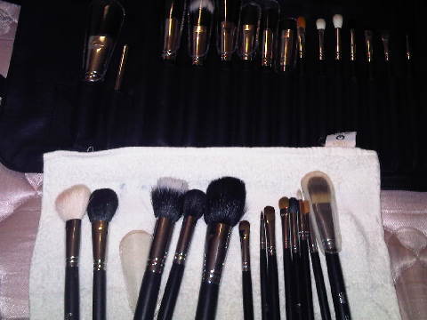 theatrical makeup kits. Makeup Kit Essentials | Makeup